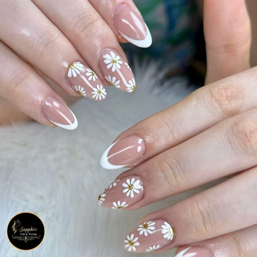 Sapphire Nails & Waxing